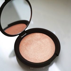 Champagne Pop - BECCA - Pressed Highlighter